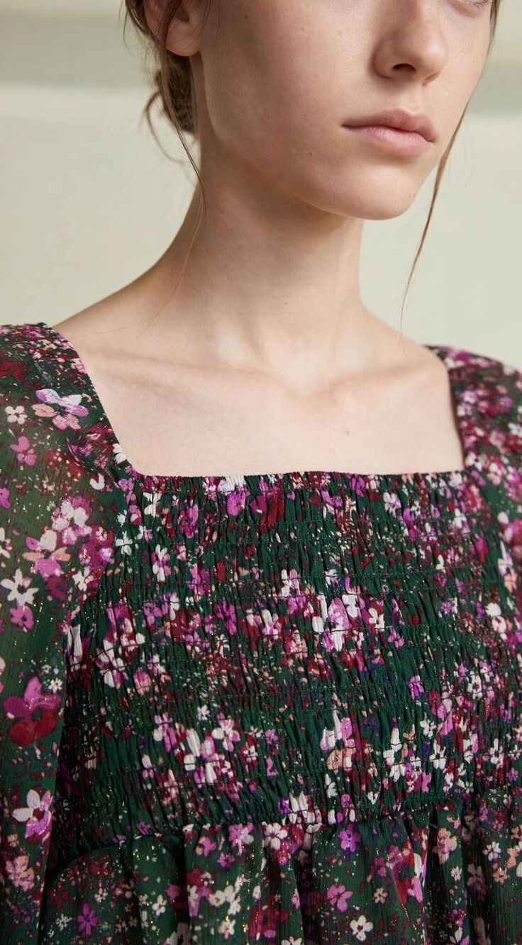 Womens M Green Floral Metallic Smocked Square Neck Peplum Blouse Long Sleeve